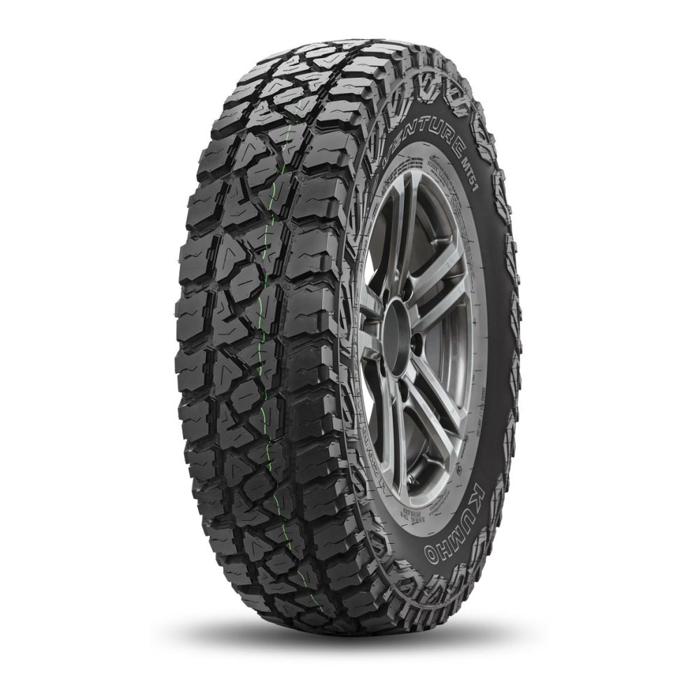 Kumho MT-51 235/75 R15